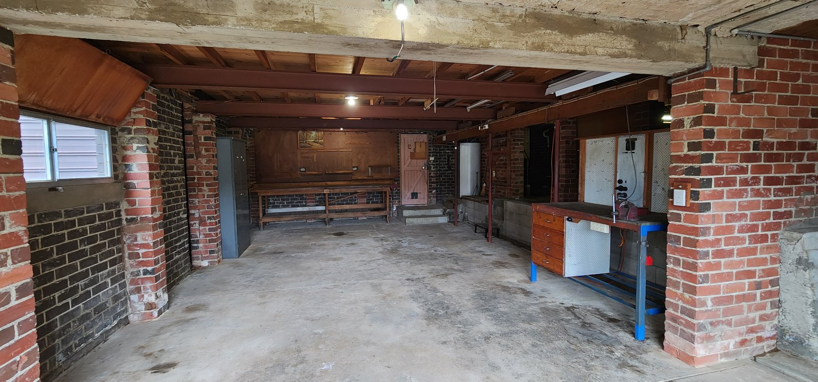 200 Capper Street TUMUT 12