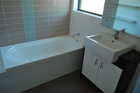 200 Lambeth Street PICNIC POINT 6