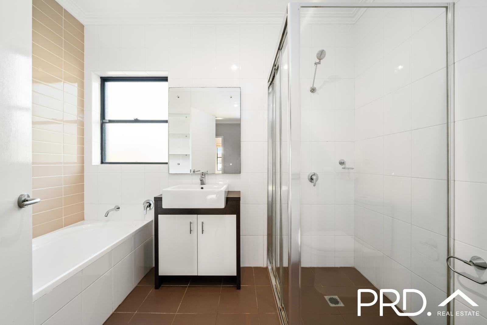 200 Lambeth Street PICNIC POINT 6