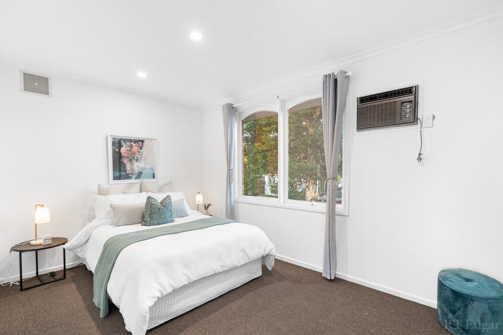 Real Estate and Property in 200 Oban Road, Ringwood North, VIC