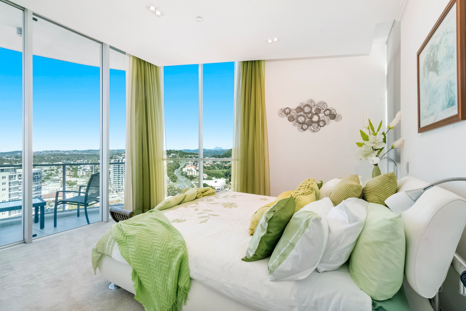 2001/120 Marine Pde  COOLANGATTA 19