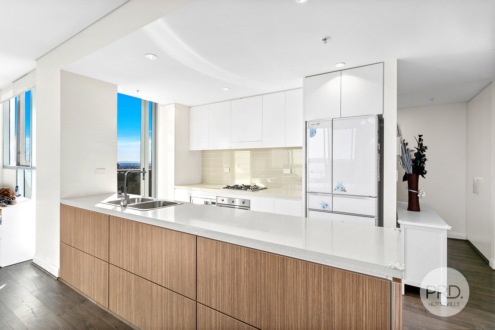 2002/2 Jack Brabham Drive HURSTVILLE 3