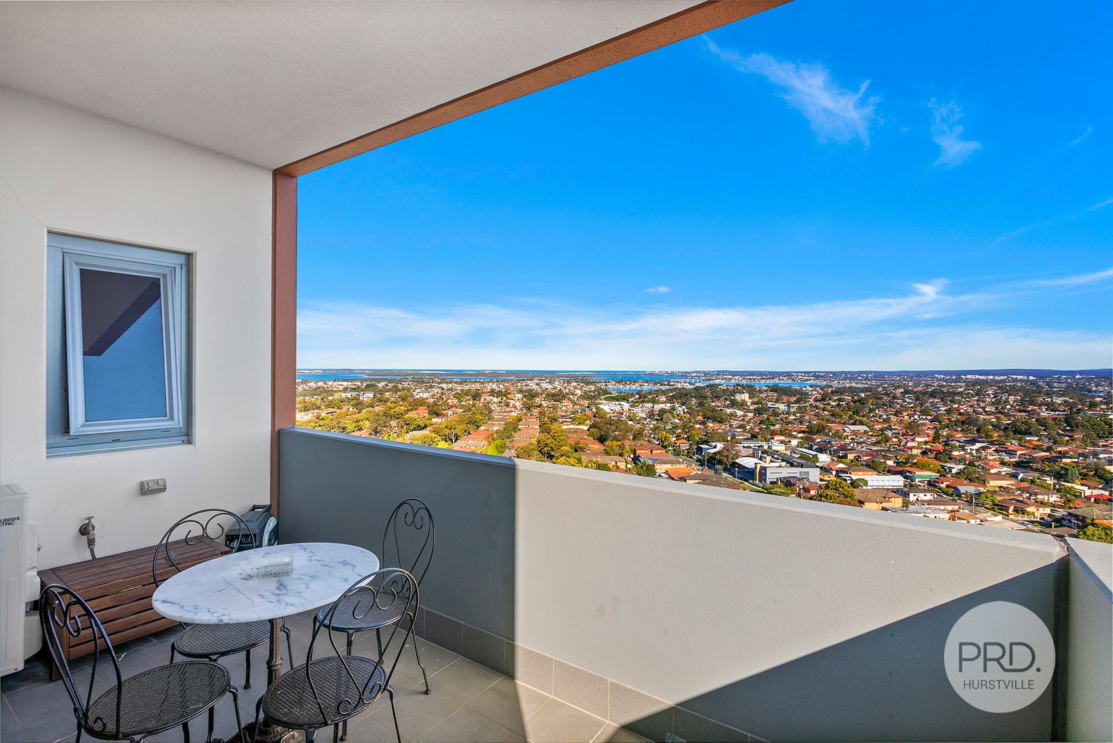 2002/2 Jack Brabham Drive HURSTVILLE 6