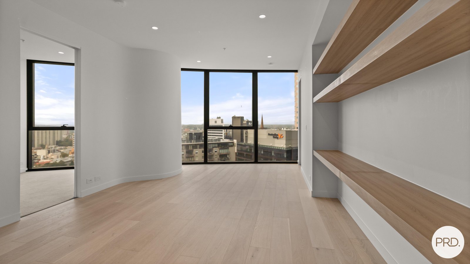 2003/63 La Trobe Street MELBOURNE 3