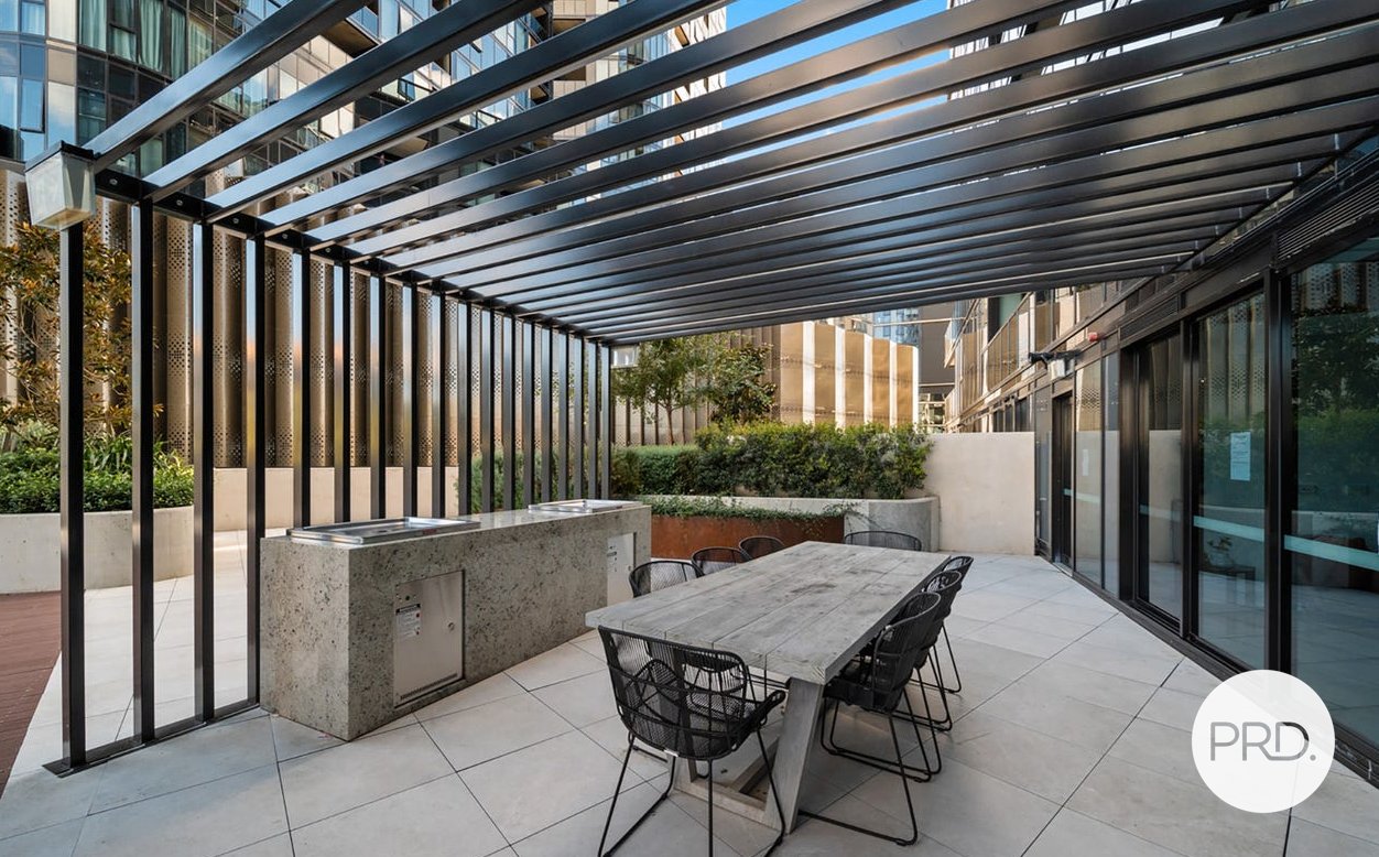 2004/2 Grazier Lane BELCONNEN 3