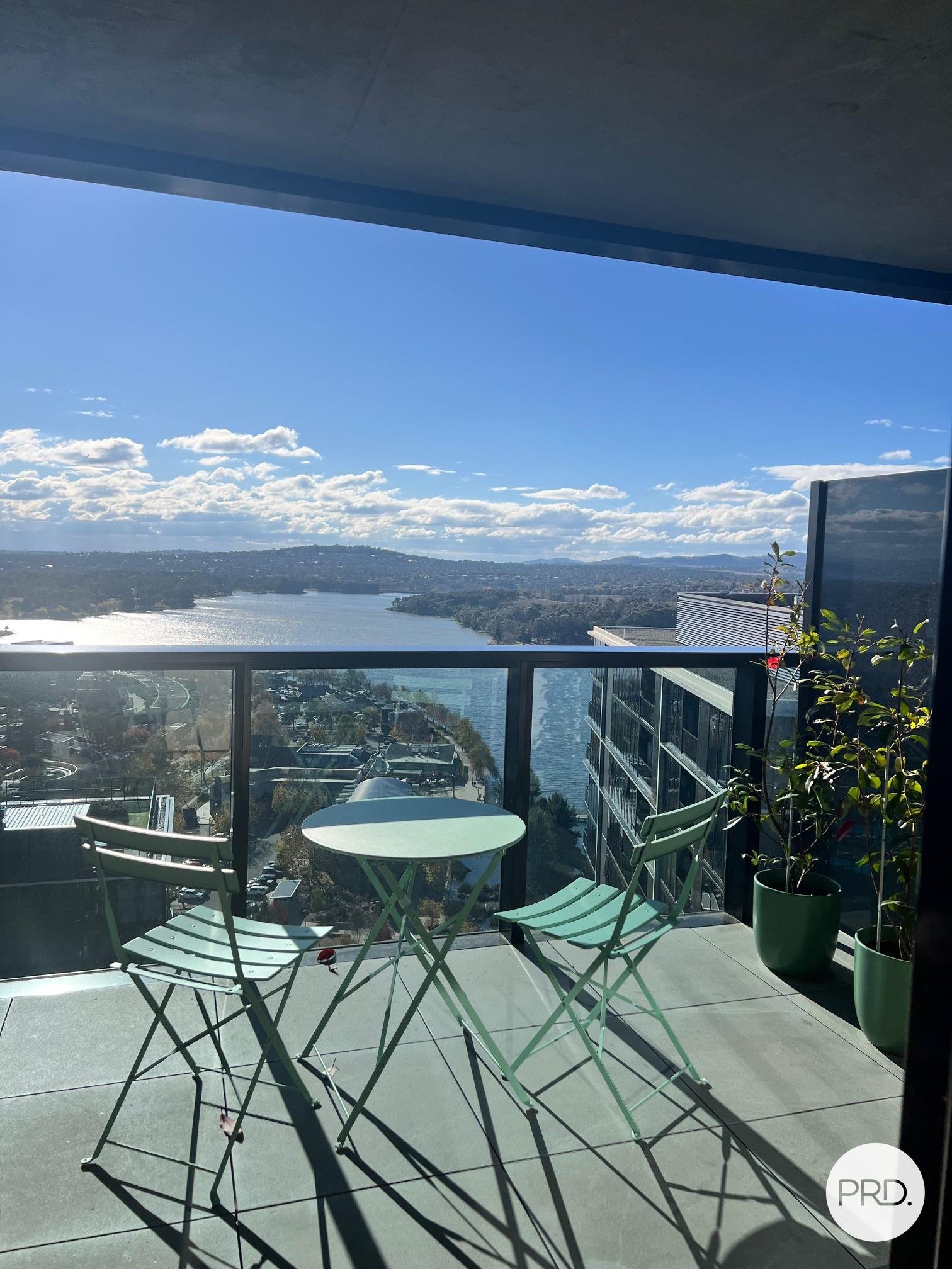 2004/2 Grazier Lane BELCONNEN 13