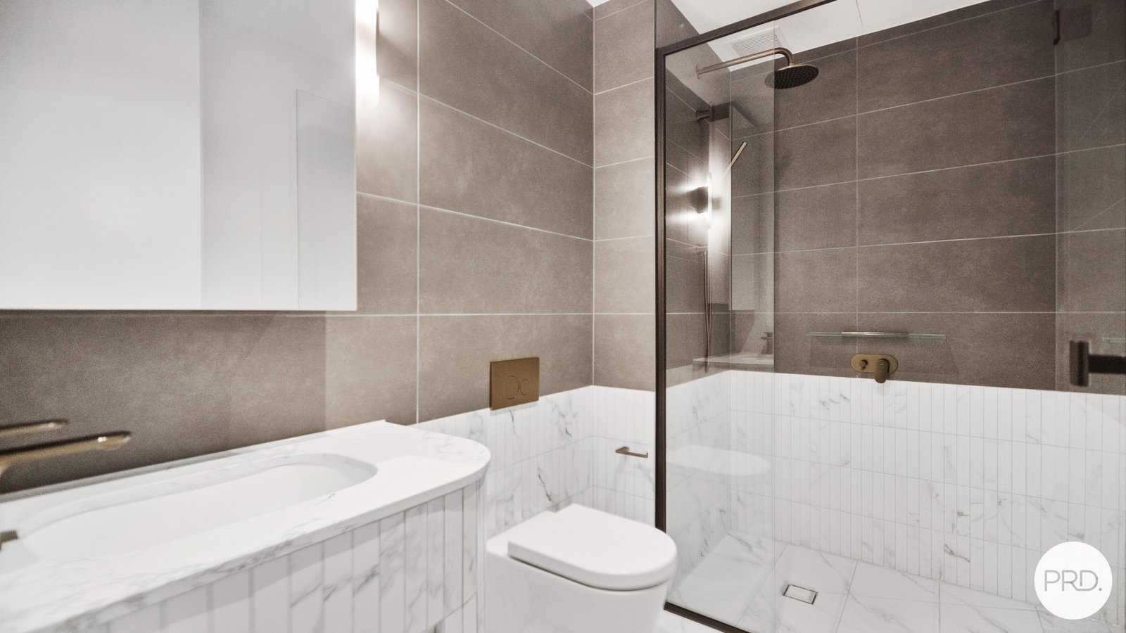 2005/63 La Trobe Street MELBOURNE 2