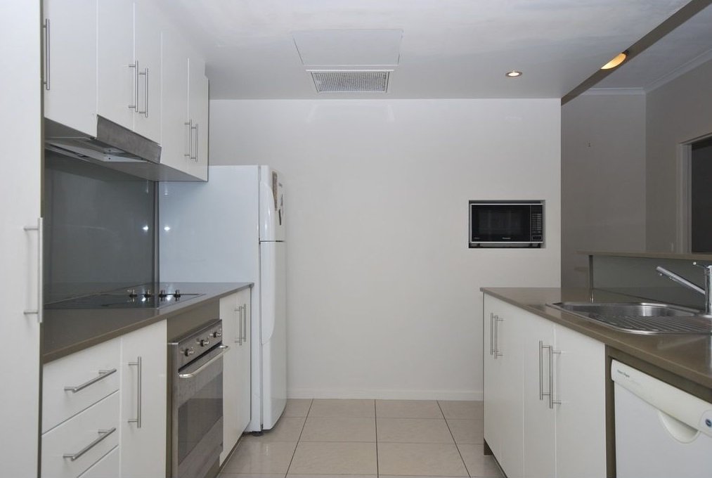 2007/1 Ocean Street BURLEIGH HEADS 12