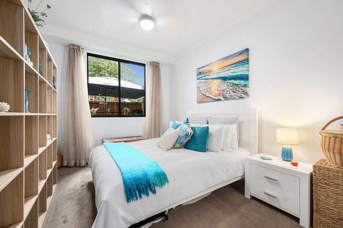 2008/1 Ocean Street BURLEIGH HEADS 15