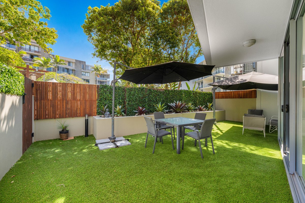 2009/1 Ocean Street BURLEIGH HEADS 3