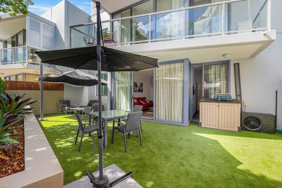 2009/1 Ocean Street BURLEIGH HEADS 6