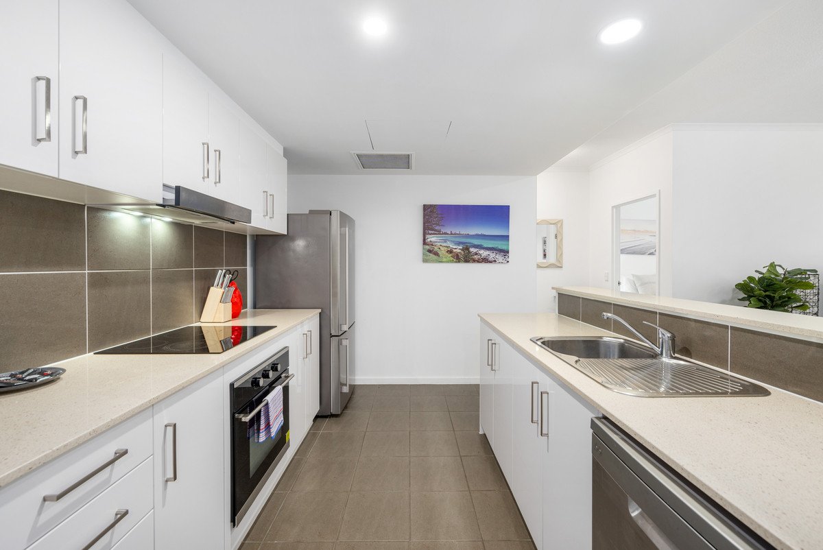 2009/1 Ocean Street BURLEIGH HEADS 7