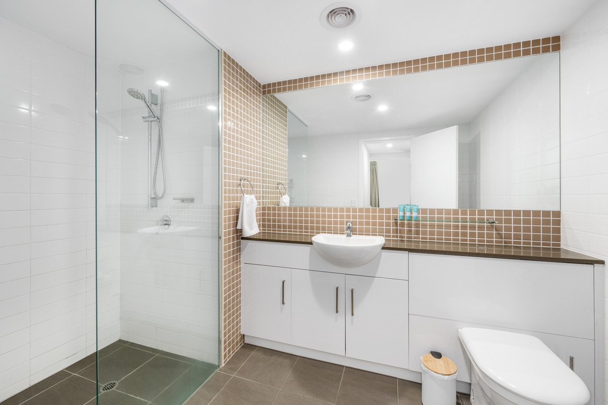 2009/1 Ocean Street BURLEIGH HEADS 10