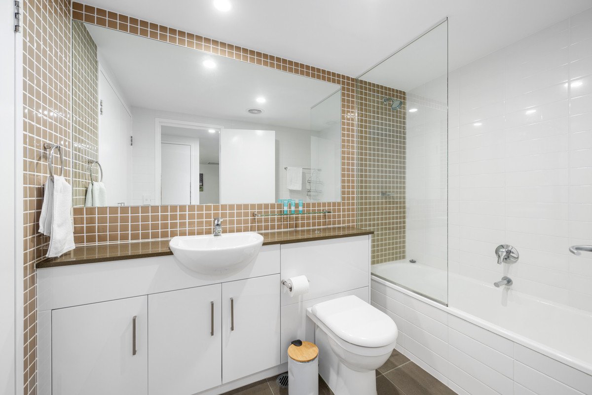 2009/1 Ocean Street BURLEIGH HEADS 12