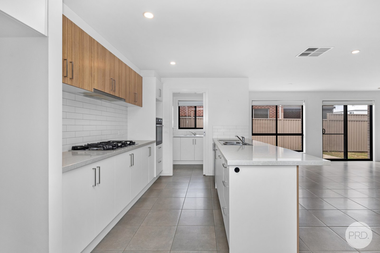 201 Ballarat Carngham Road WINTER VALLEY 2