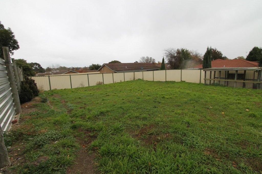 201 Bell Street REDAN 12