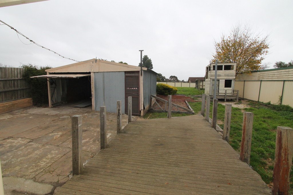 201 Bell Street REDAN 9