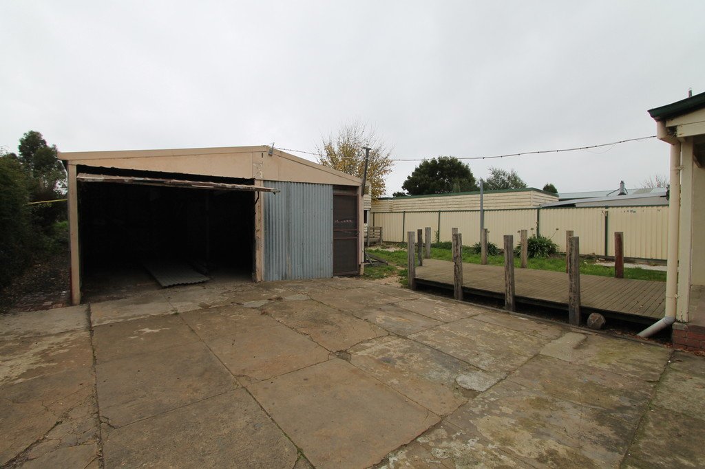 201 Bell Street REDAN 13