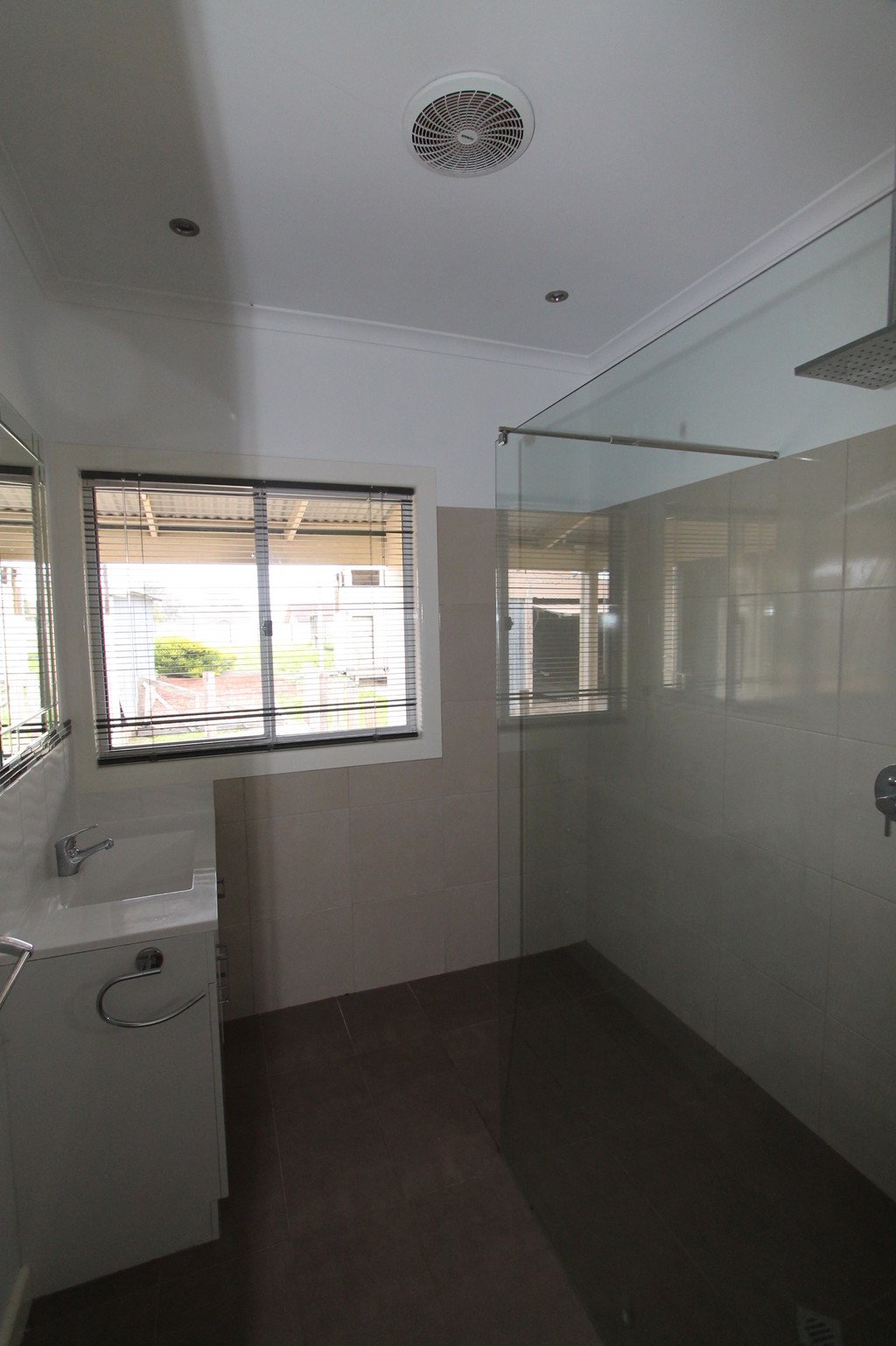 201 Bell Street REDAN 8