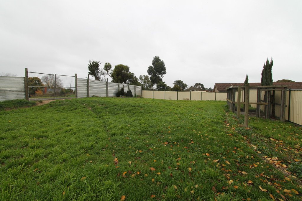 201 Bell Street REDAN 14