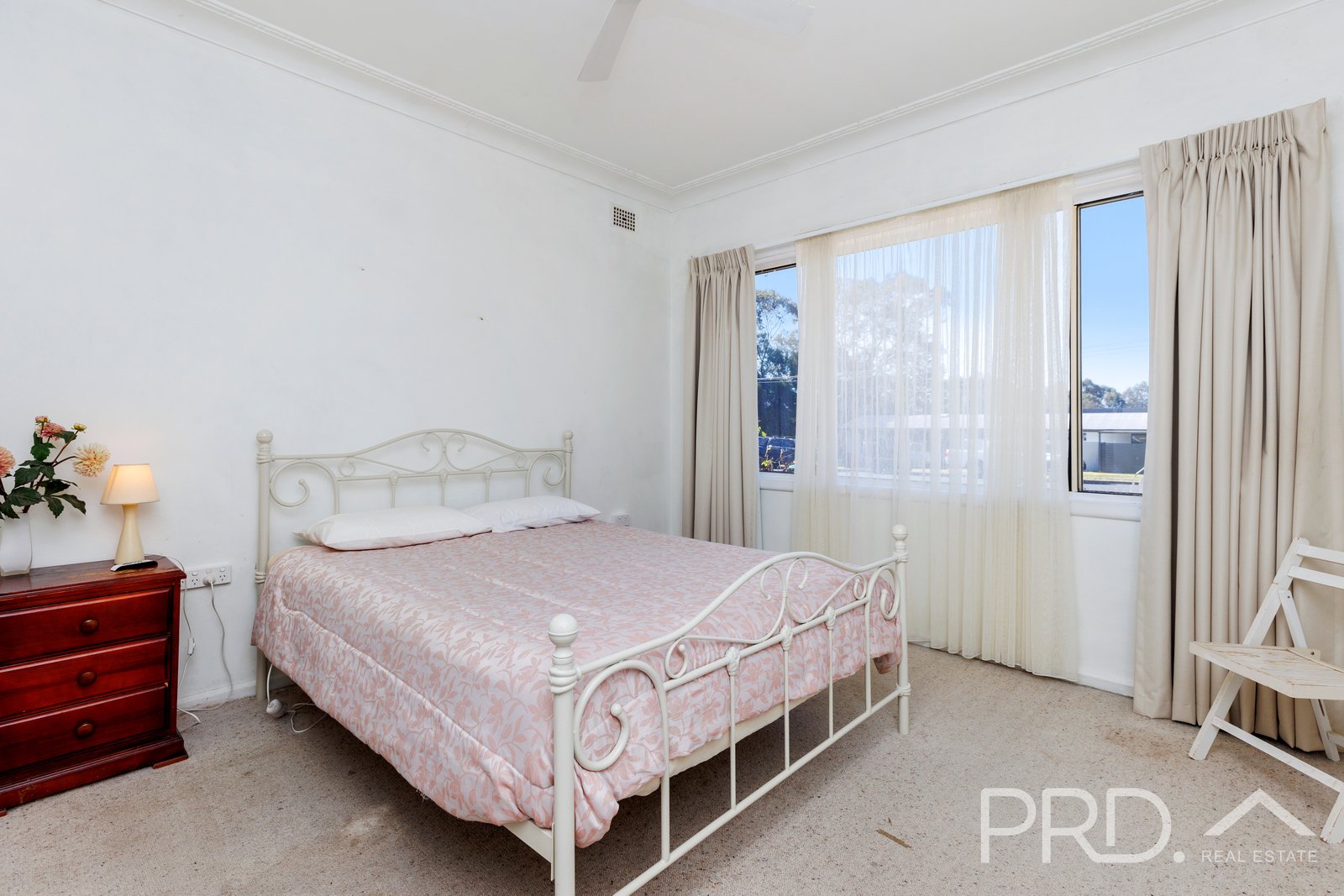 201 Capper Street TUMUT 6