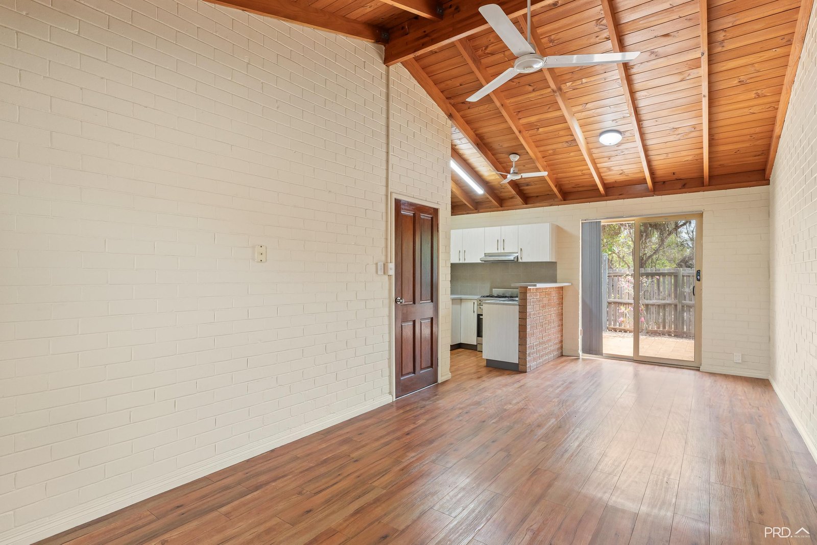 20/1 Charles Road CABLE BEACH 7