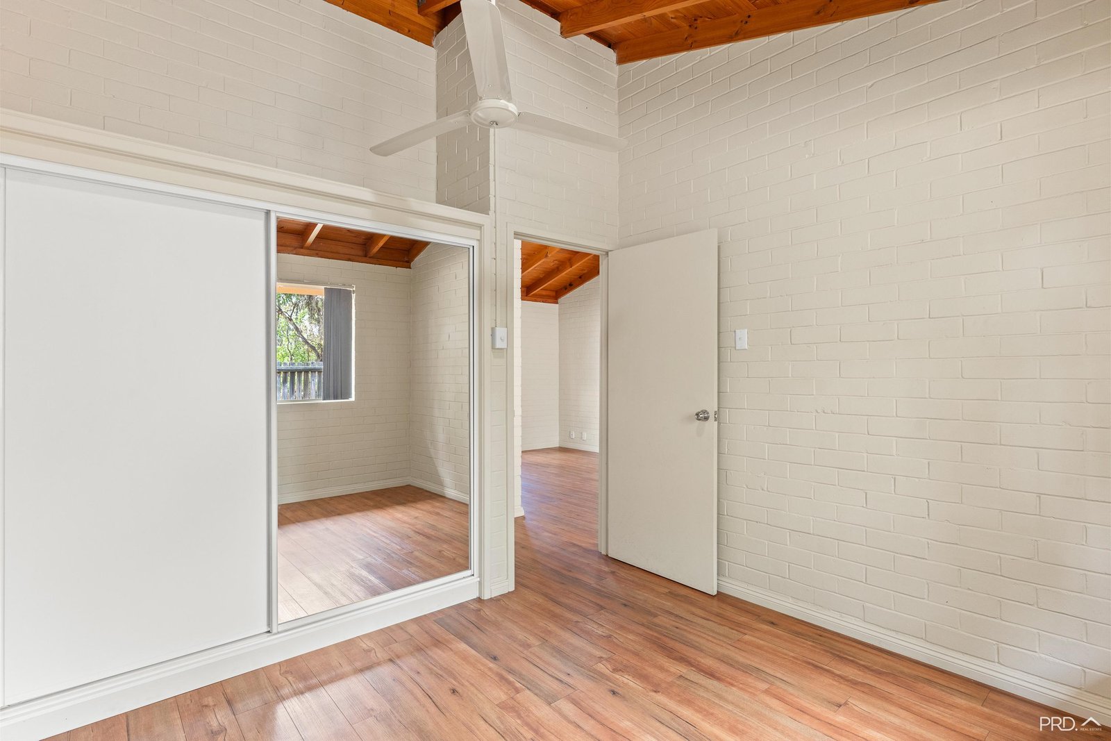 20/1 Charles Road CABLE BEACH 13