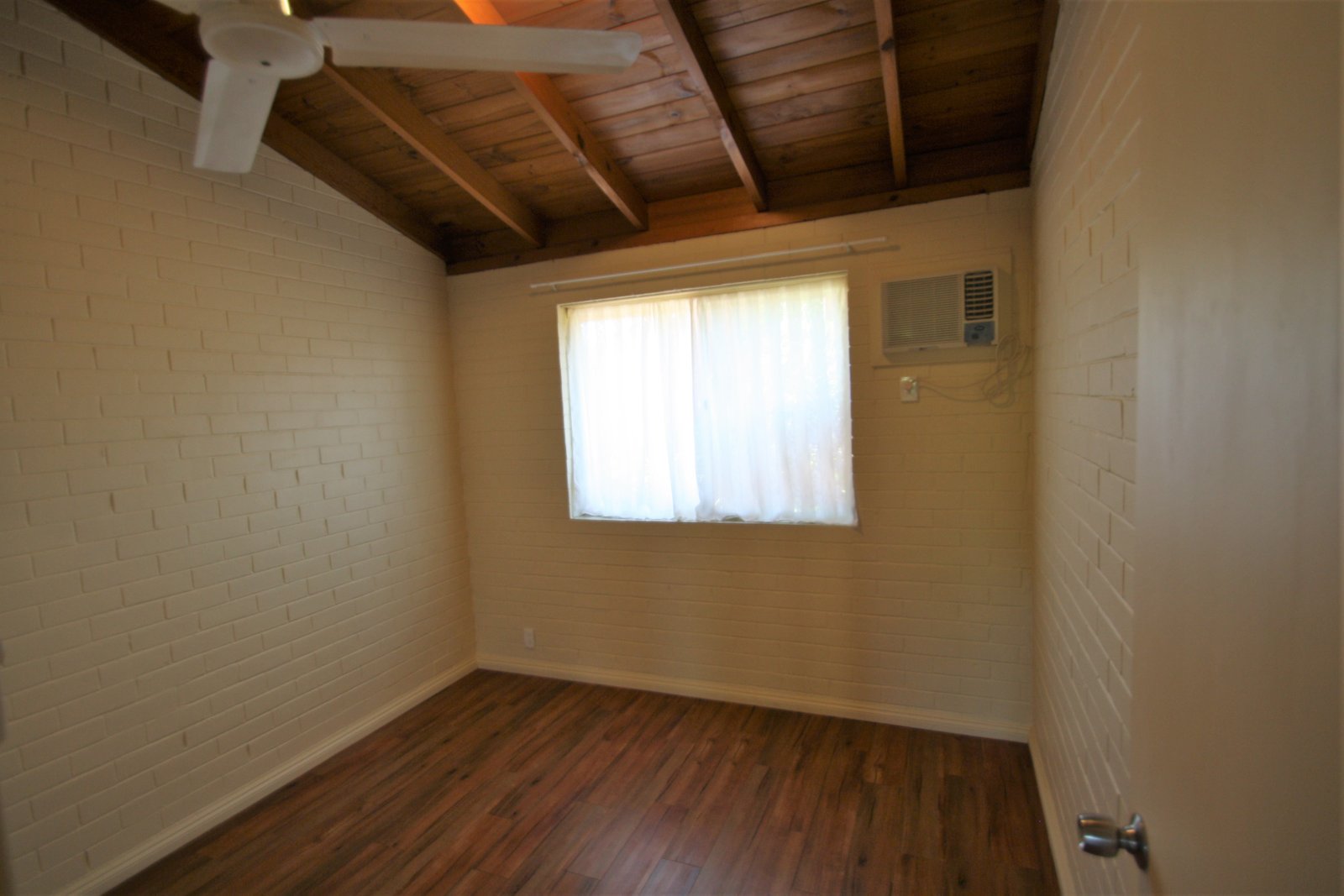 20/1 Charles Road CABLE BEACH 7