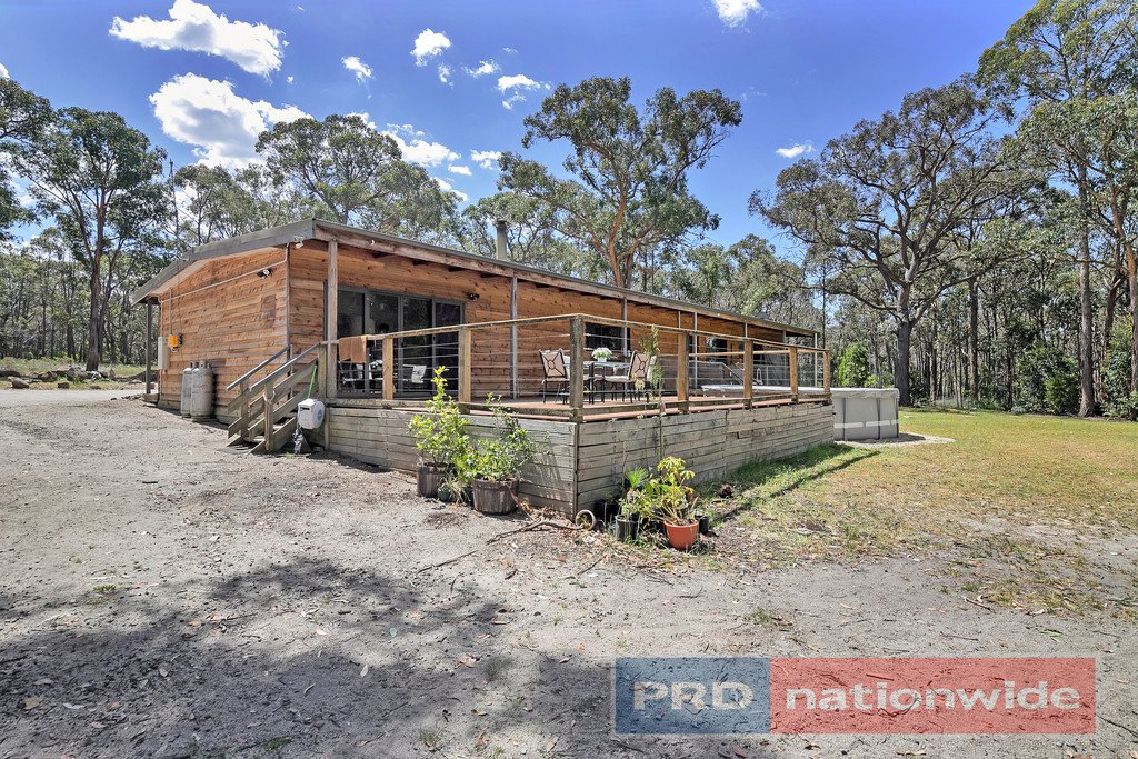 201 Coates Road SNAKE VALLEY 11