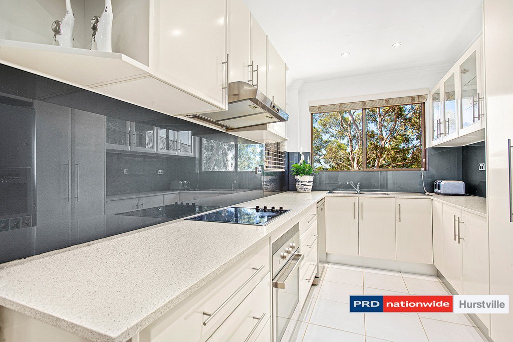 20/1 Pearl Street HURSTVILLE 3