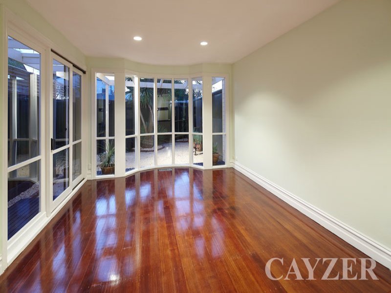 Gallery: 201 Pickles Street