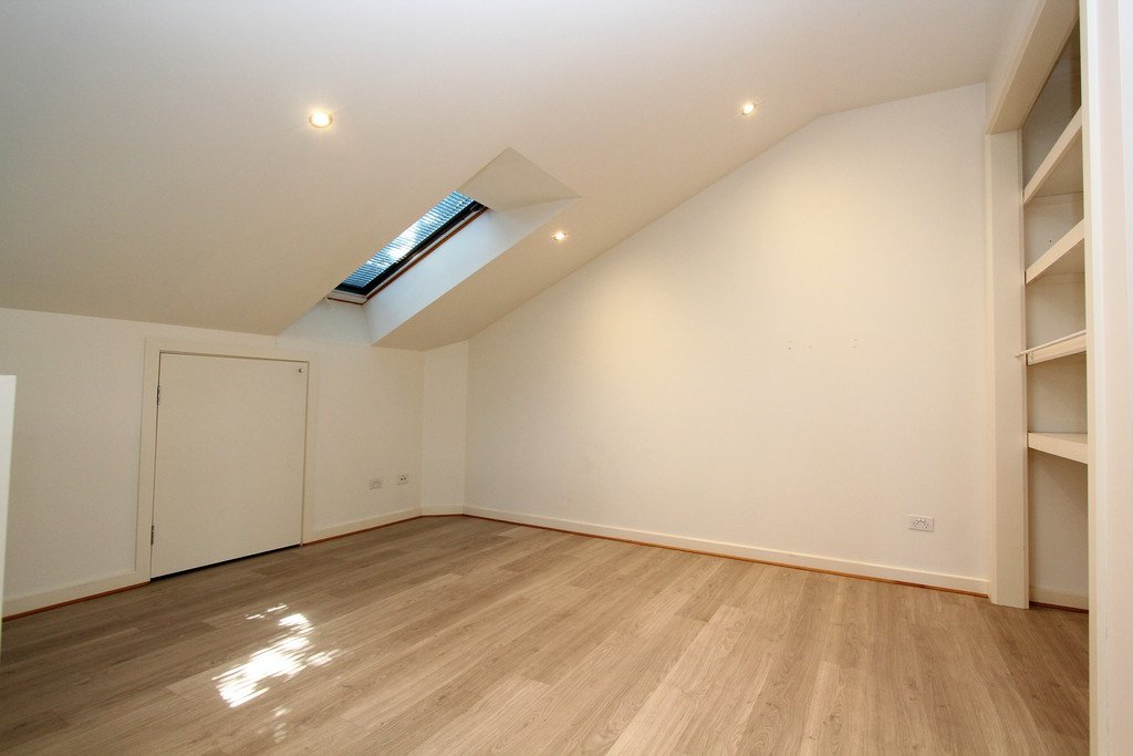 201 Ripon Street South BALLARAT CENTRAL 8