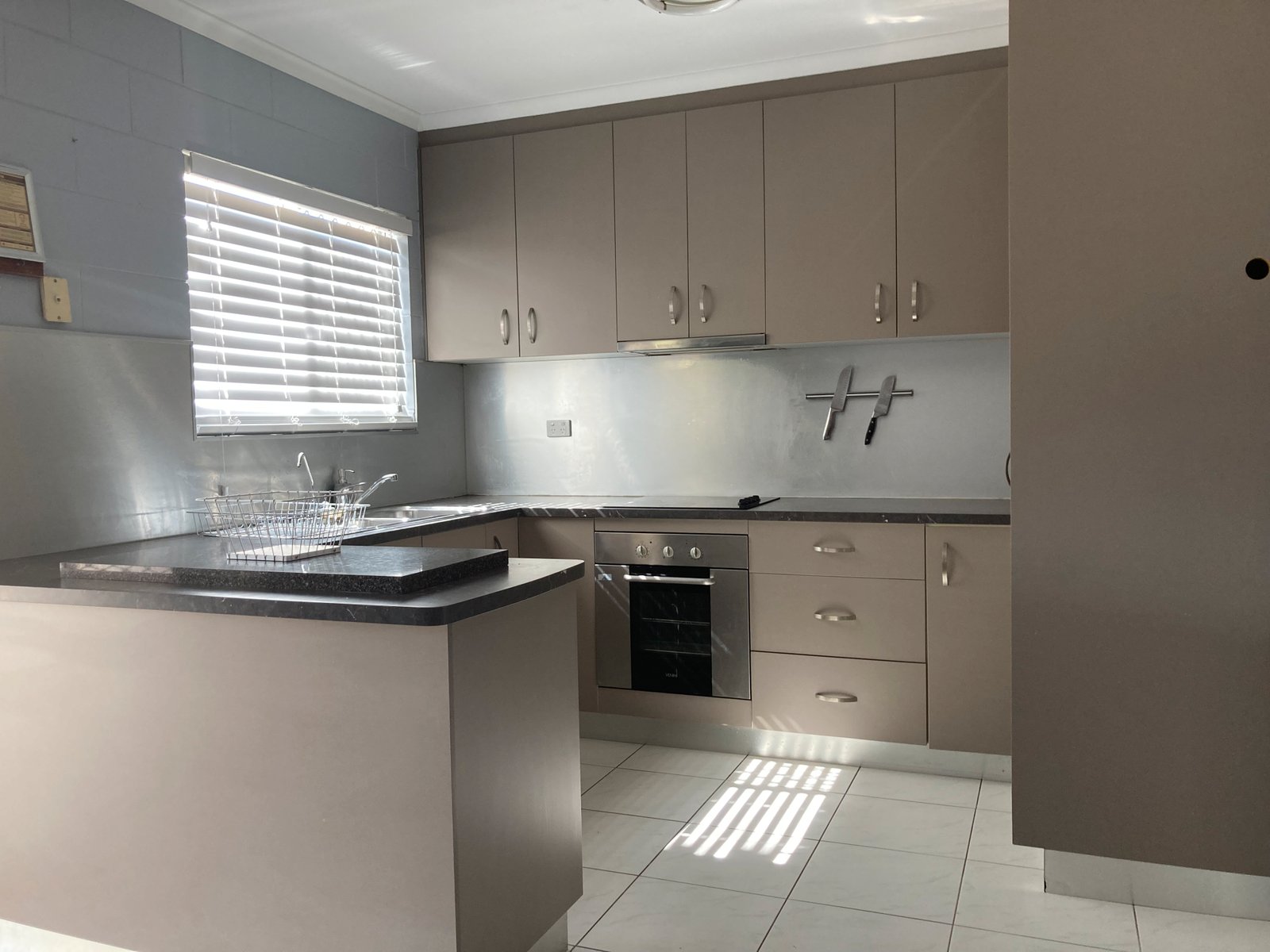 20/11 Island Drive CANNONVALE 10