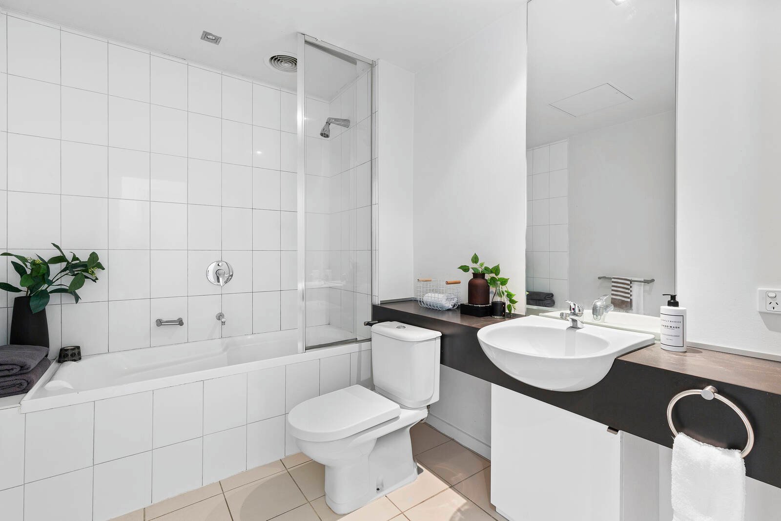 Real Estate and Property in 20/11 Mount Street, Prahran, VIC