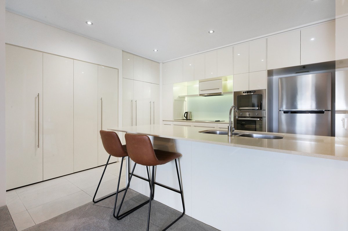 201/1 Toombul Avenue MIAMI 5