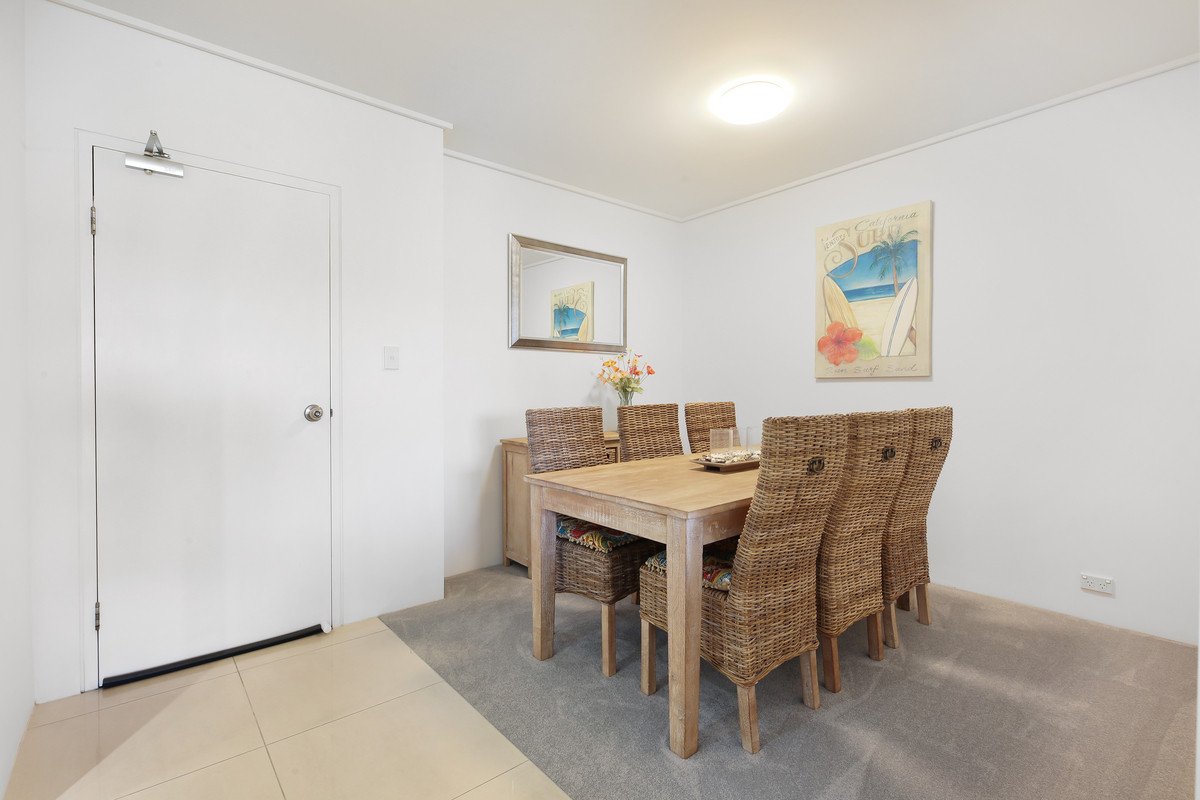 201/1 Toombul Avenue MIAMI 7