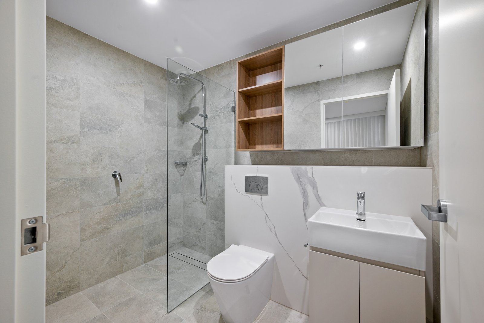 201/10 Premiership Close Penrith 2