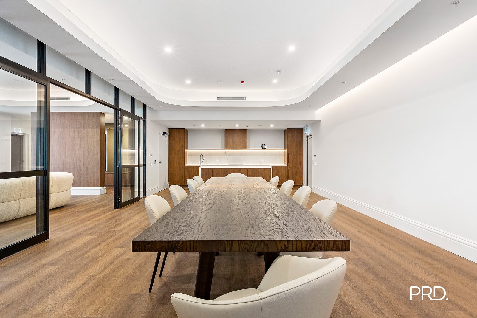 201/10 Premiership Close Penrith 4