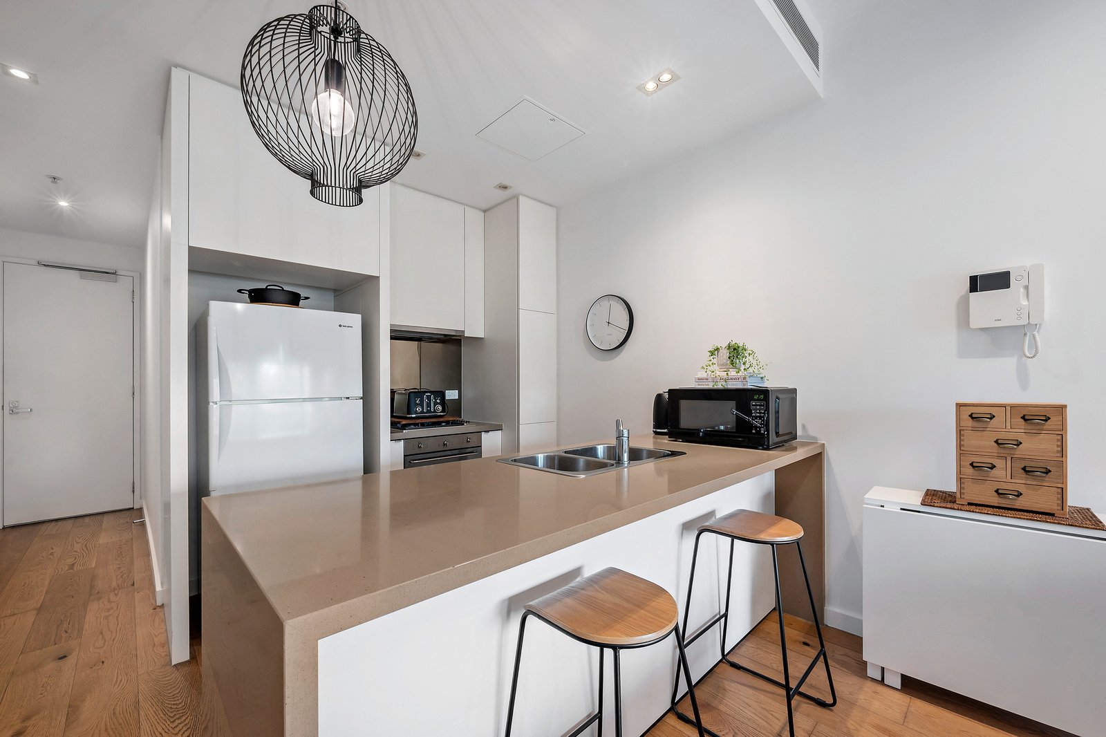 Gallery: 201/108 Glen Iris Road