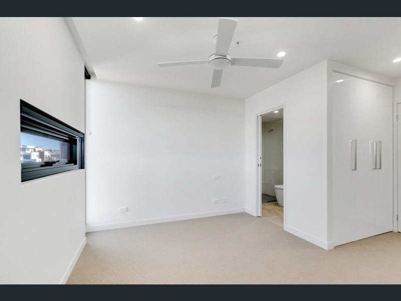 Gallery: 201/109 McLeod Road