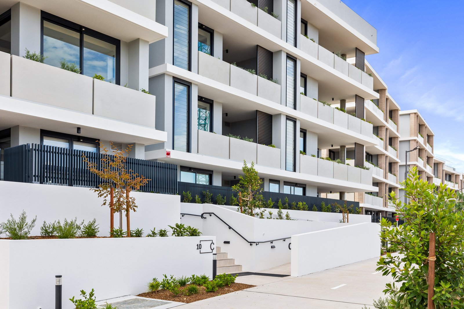 201/10C Premiership Close Penrith 23