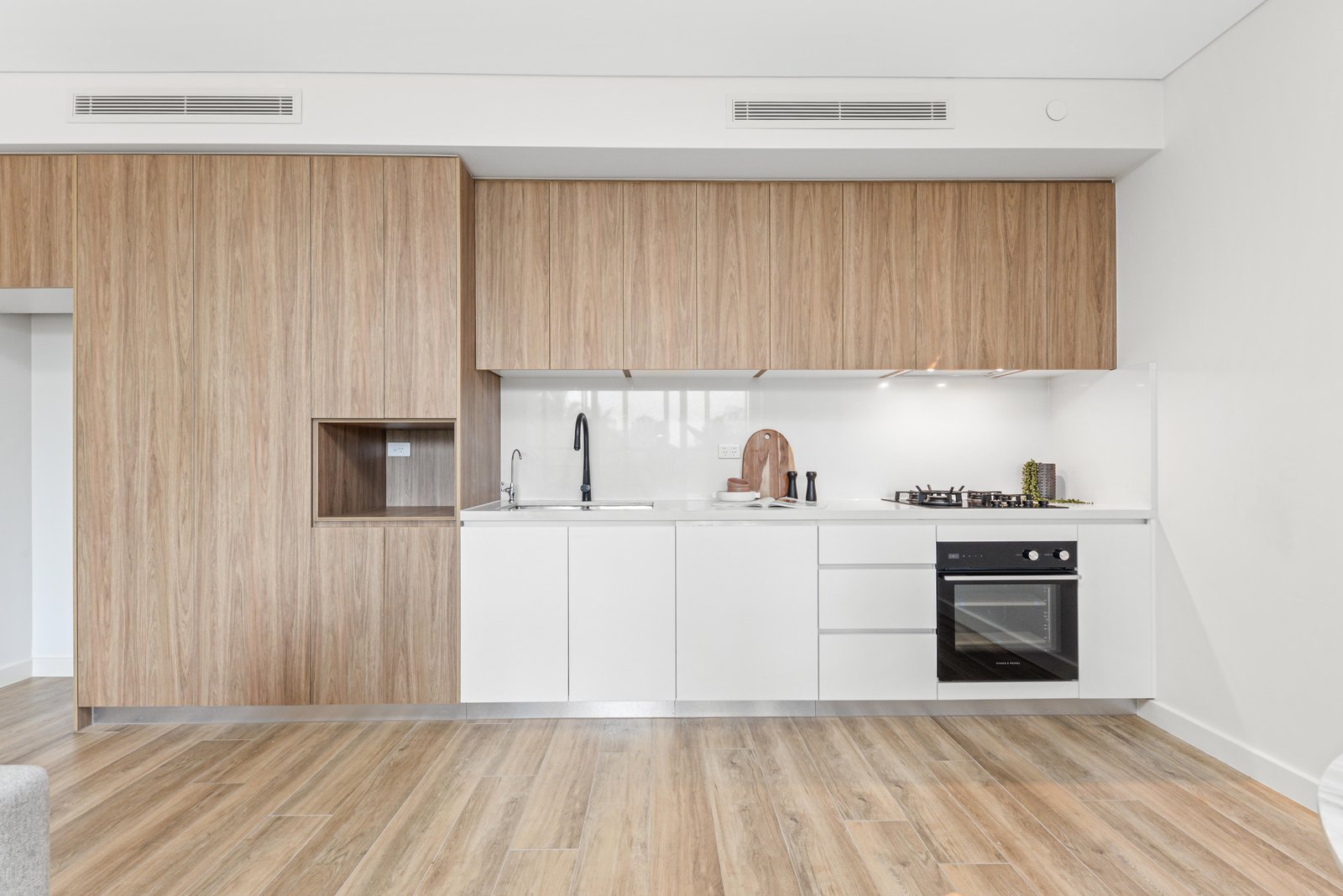 201/1445 Botany Road BOTANY 3