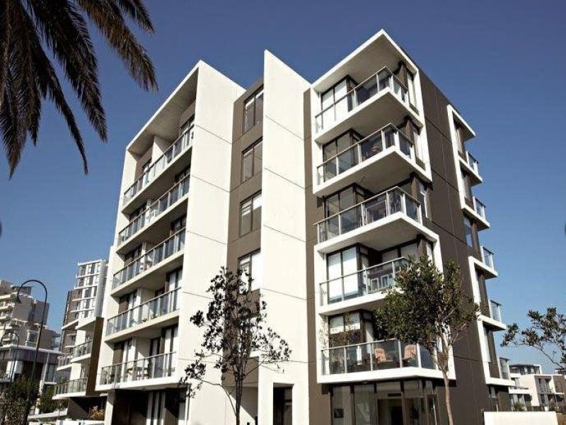 Gallery: 201/159 Beach Street
