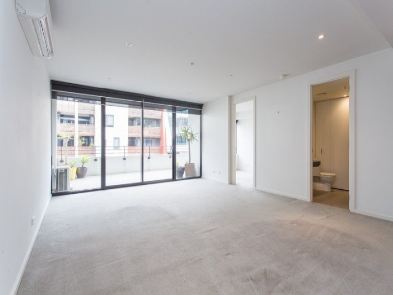 Gallery: 201/166 Rouse Street