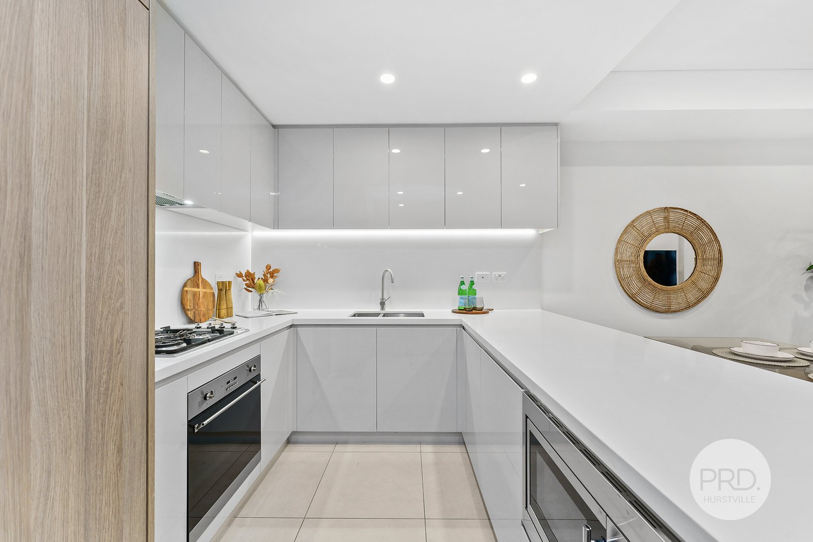 201/1C Greenbank Street HURSTVILLE 4