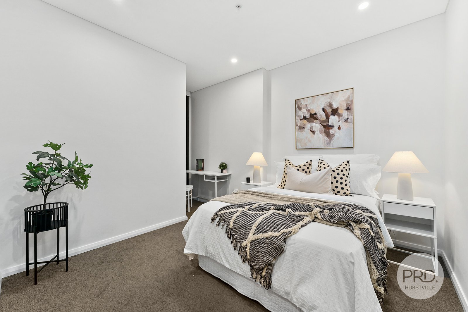 201/1C Greenbank Street HURSTVILLE 6