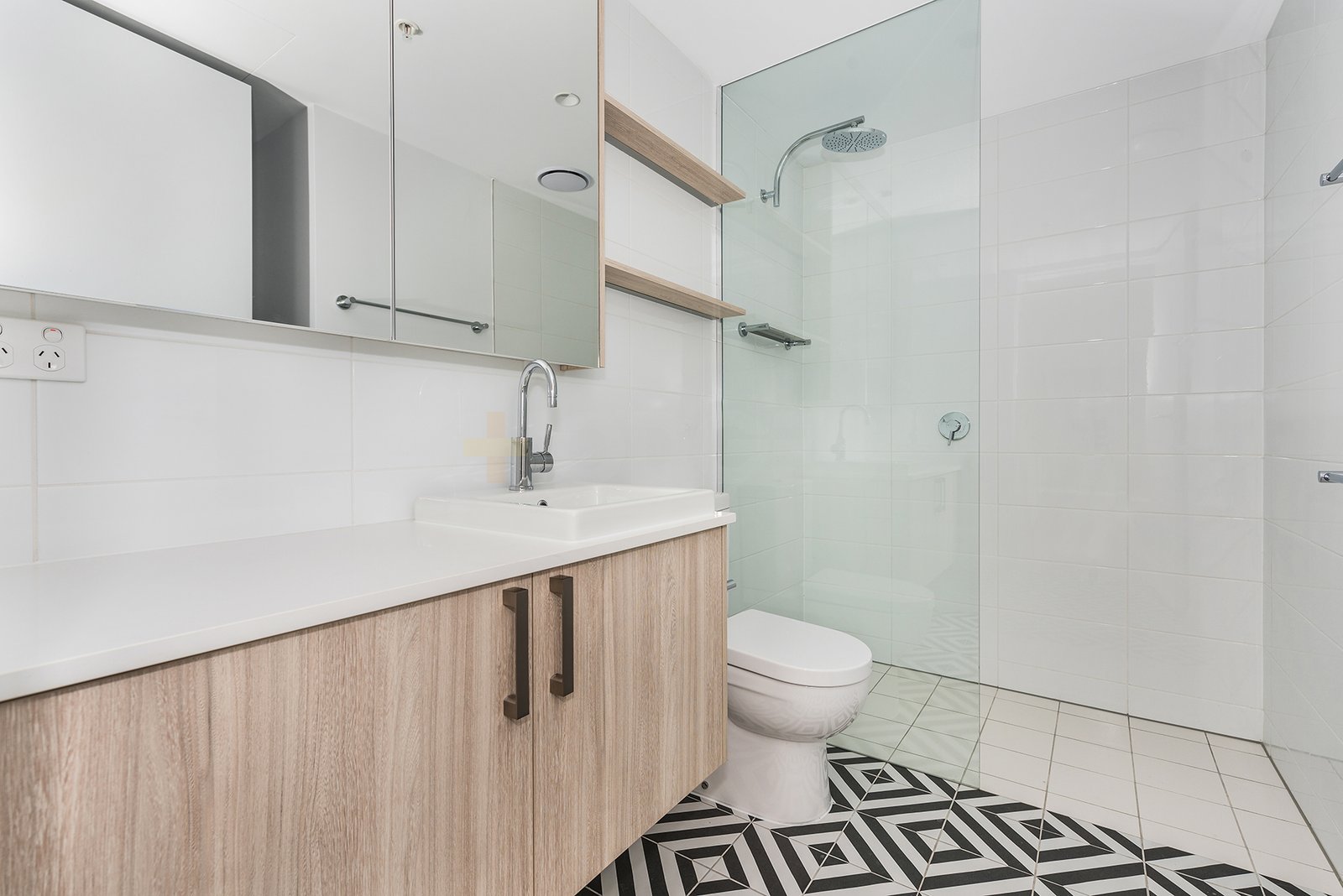 Gallery: 201/205-207 Ballarat Road