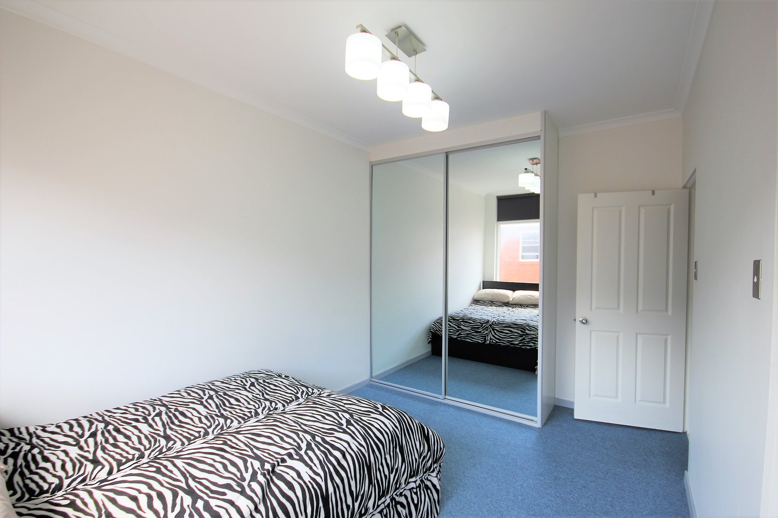 20/124 Chuter Avenue RAMSGATE BEACH 4