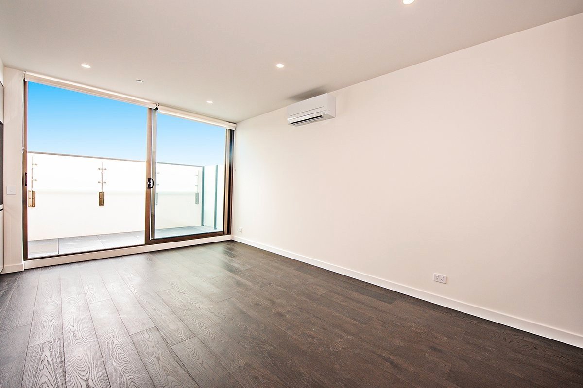 Gallery: 201/240 McKinnon Road