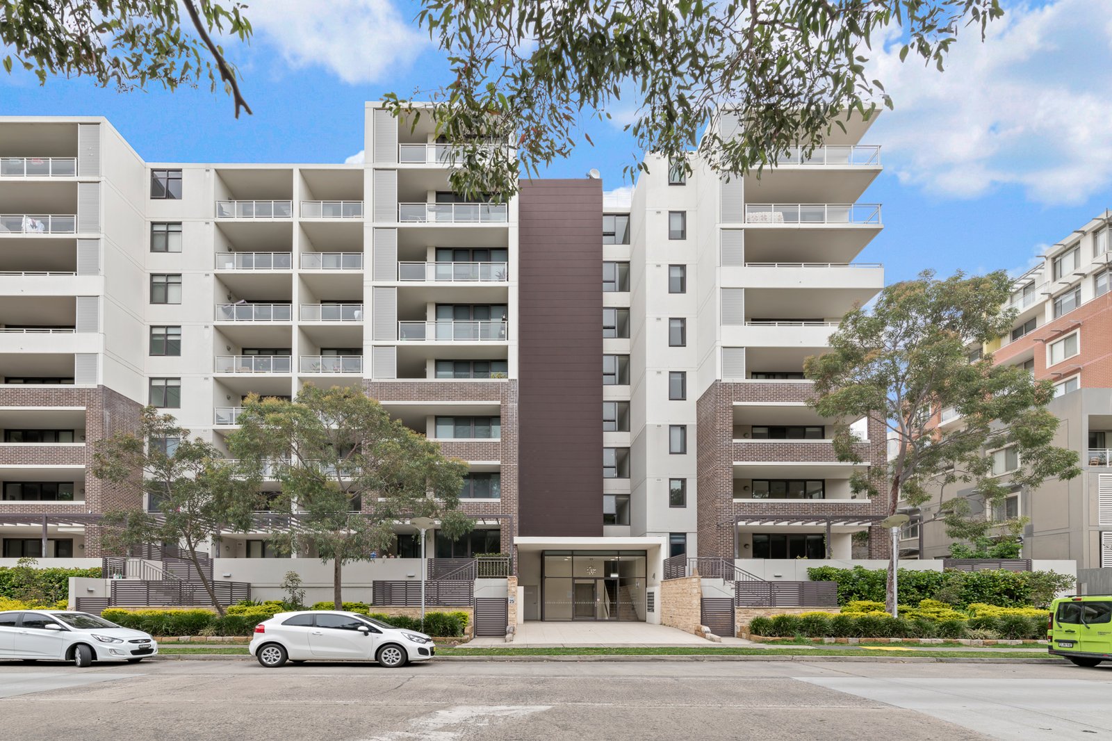 201/25 Hill Road, Wentworth Point NSW 2127